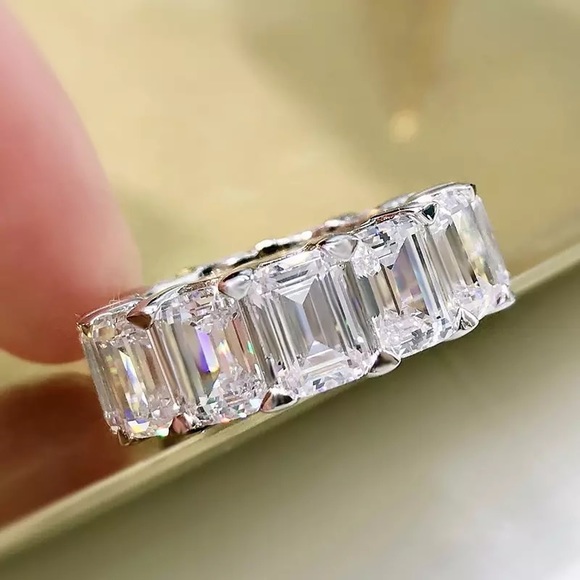 1CT CZ AAA Emerald Cut Eternity Wedding Band Ring - Picture 6 of 17